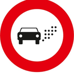 R-120 low emission zone sign showing a car and exhaust emissions inside a red circle
